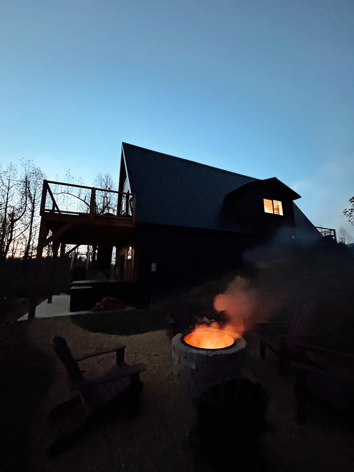 The Coop: NEW A-frame w/ Hot Tub + Fire Pit + Loft