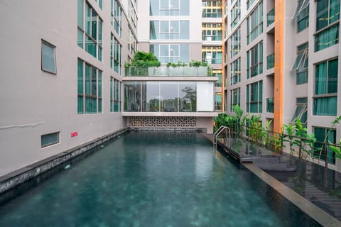 3BR Luxury Apartment | Walk to Night Bazaar