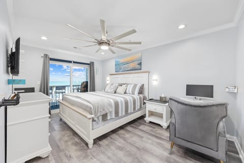 THE BOSTONIAN 202 - Surfside Beach, SC