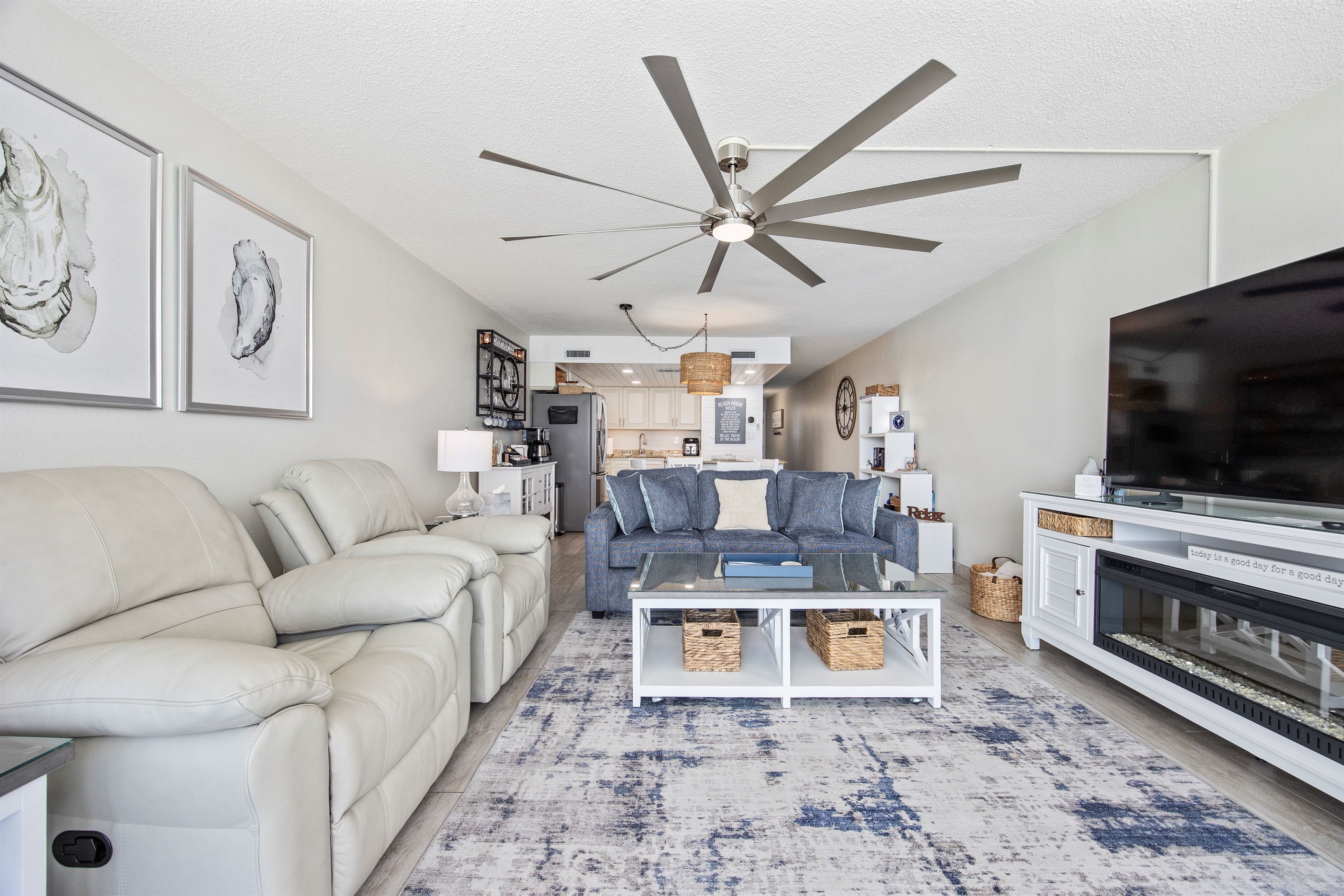 Queen size sleeper sofa!