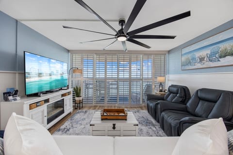 Plantation shutters open and close!