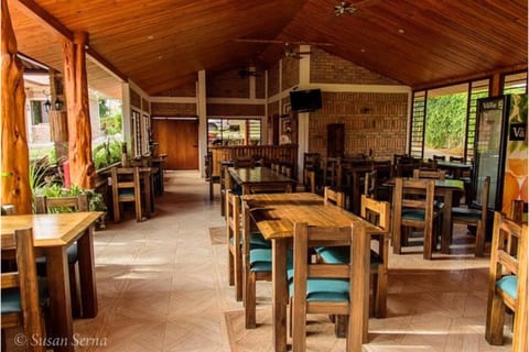 El Toro Bar