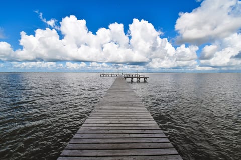 Palacios Paradise, fishing, game room, rural