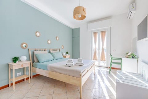Bright 2BR Apartment with City View & Balcony