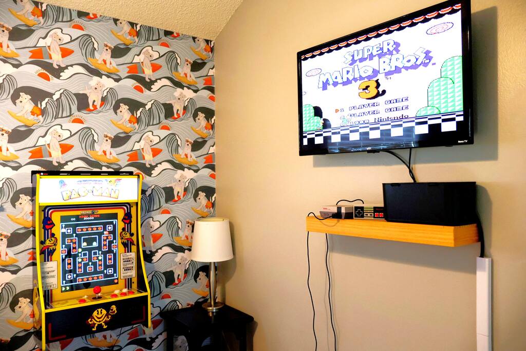 dog-friendly-or-pool-or-arcade-games-or-walk-to-beach/