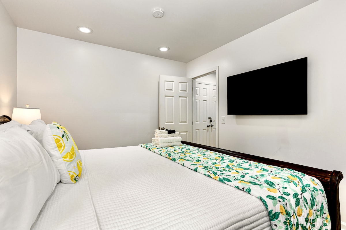 King Tempurpedic Mattress