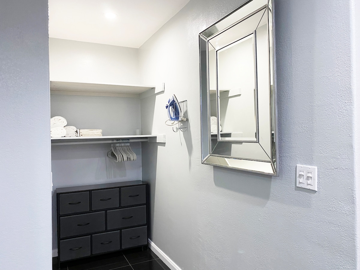 elegant-1br-victorian-in-oakland/