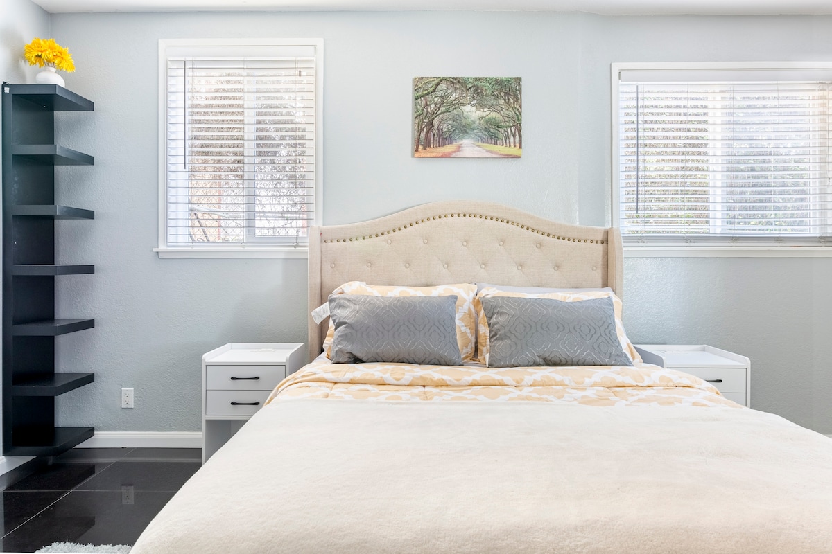 elegant-1br-victorian-in-oakland/