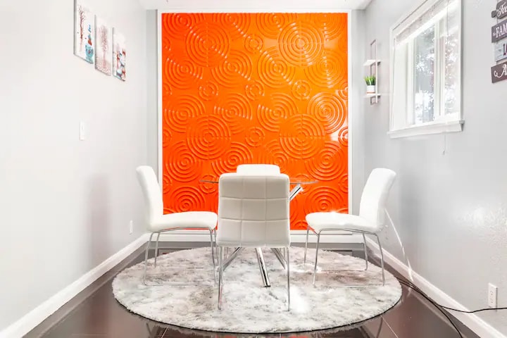 elegant-1br-victorian-in-oakland/