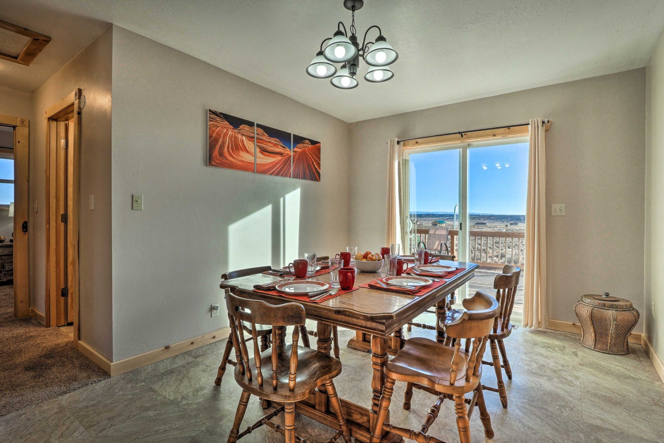 balcony-*-fire-pit-*-near-zion-bryce-+-grand-canyon/