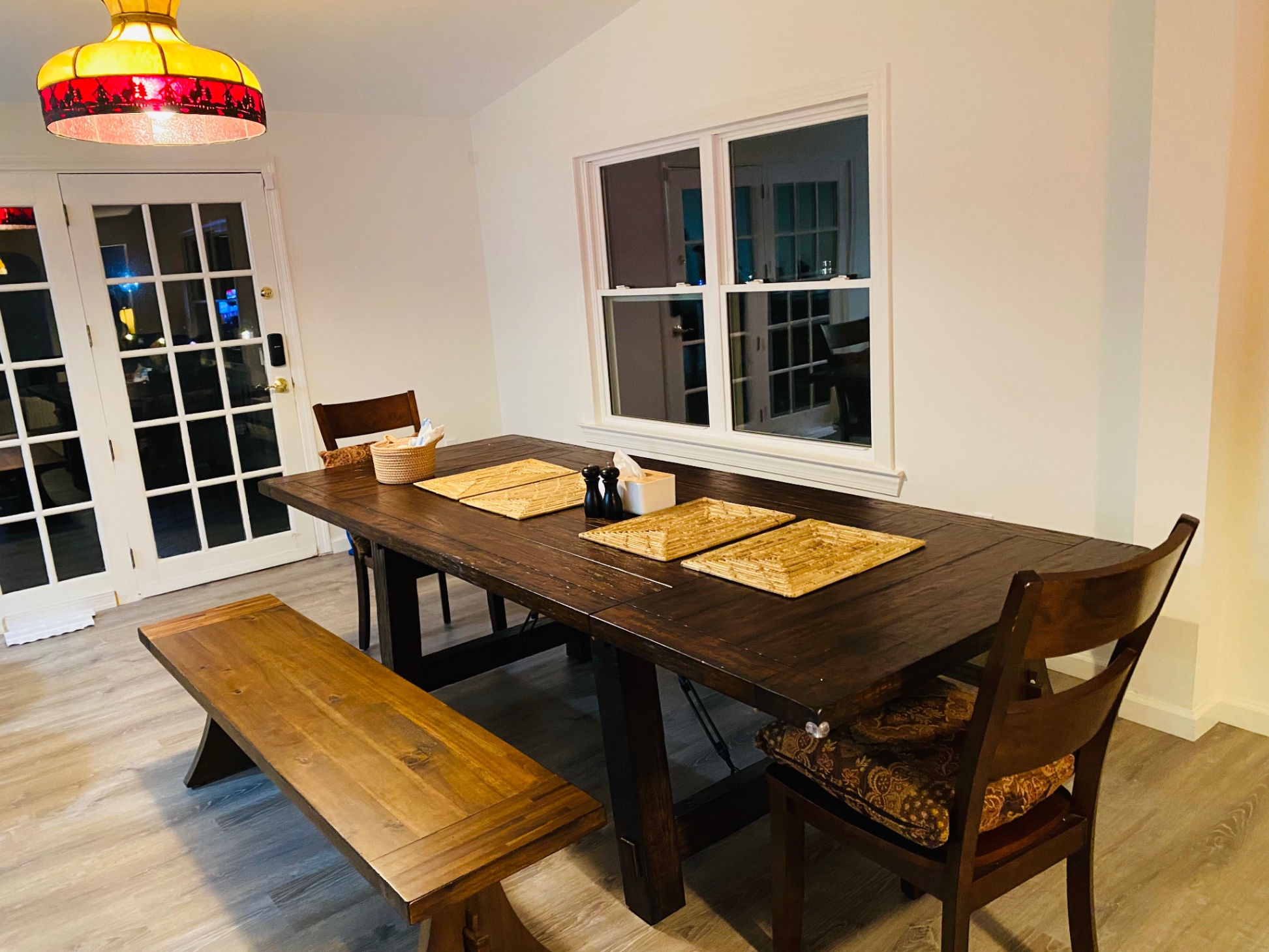 private-getaway-w-pool-hot-tub-game-room/