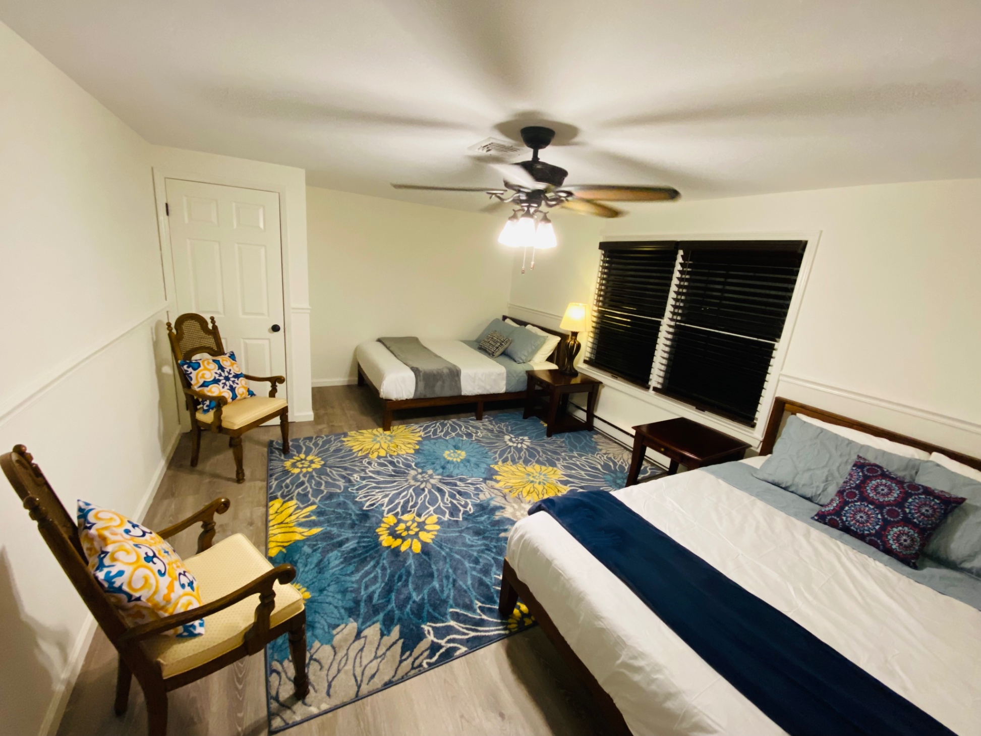 private-getaway-w-pool-hot-tub-game-room/