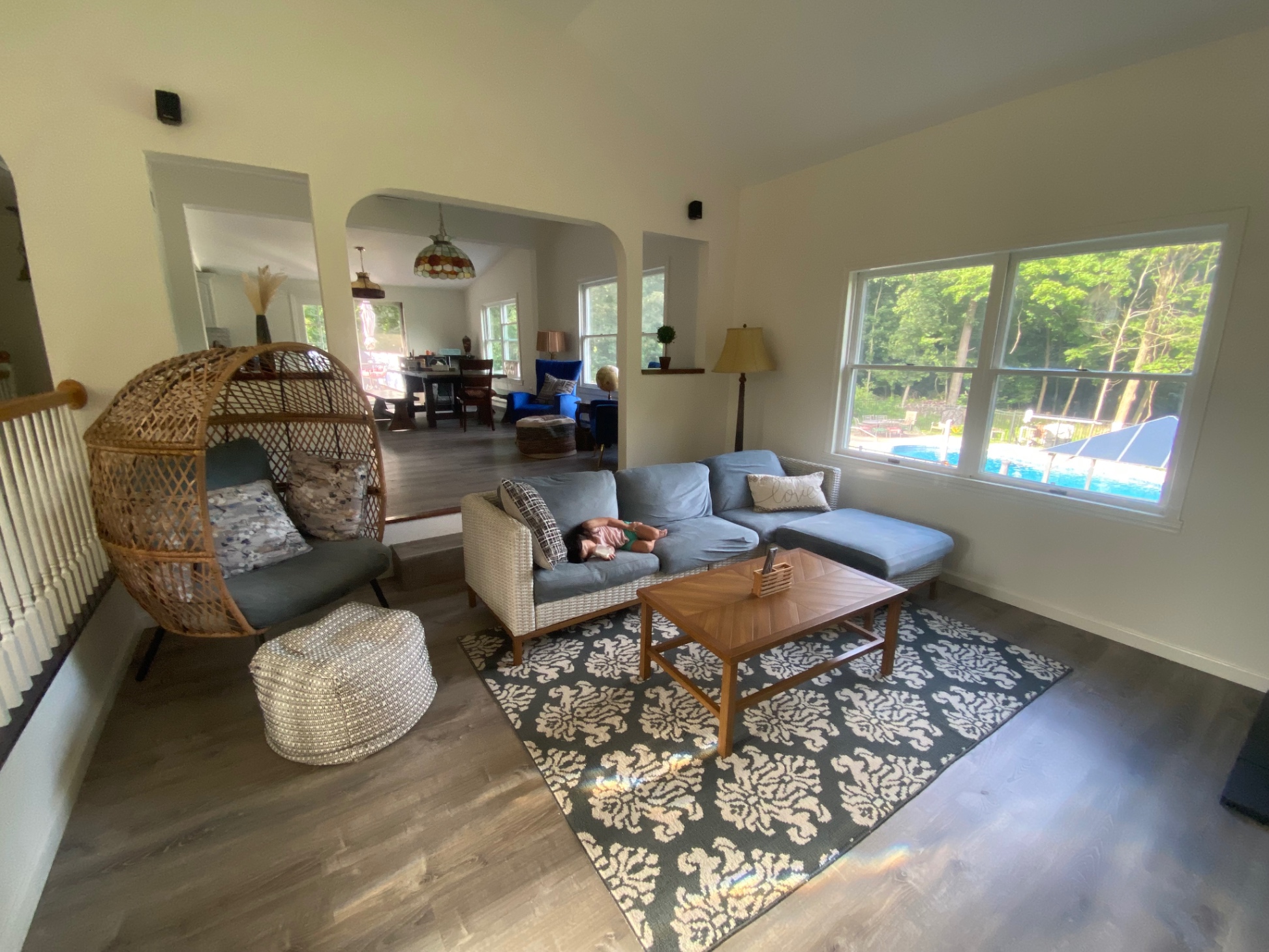 private-getaway-w-pool-hot-tub-game-room/