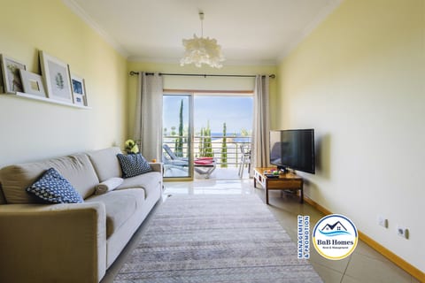 BnB Homes Apartment with Ocean view Lovely Terrace