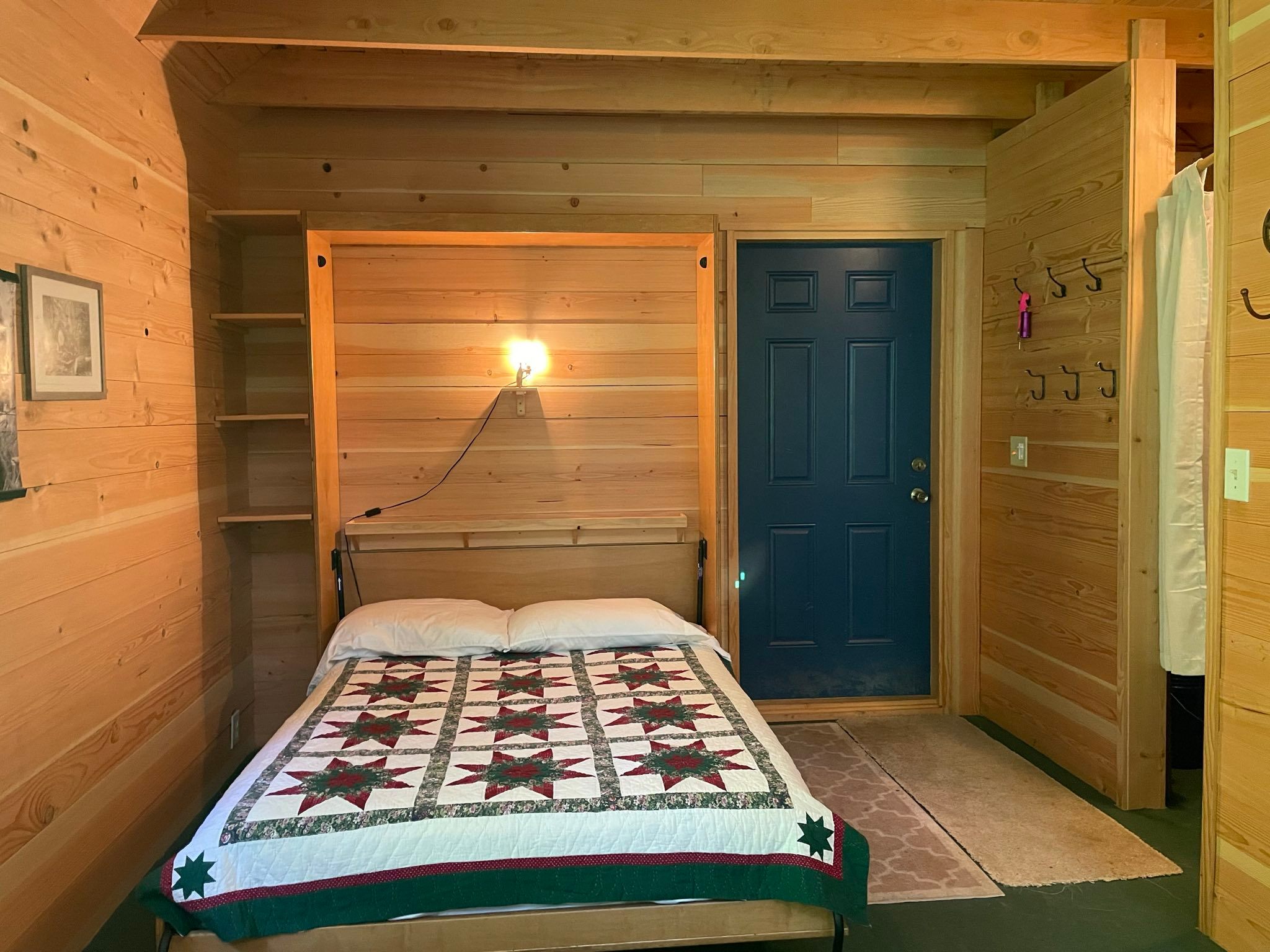 Creek Cabin in the Woods