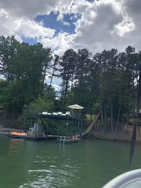 Boomerang Cottage