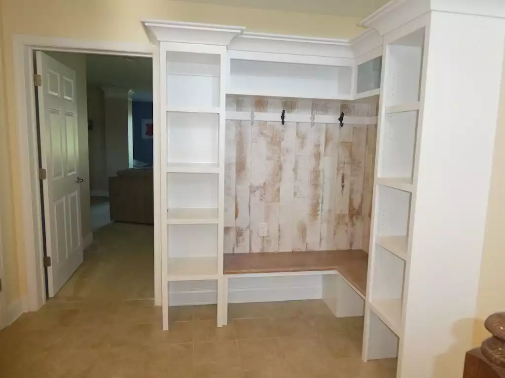 First floor mudroom - Big Red Magnolia - Selbyville