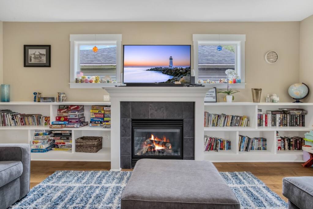 Living area with large couch 