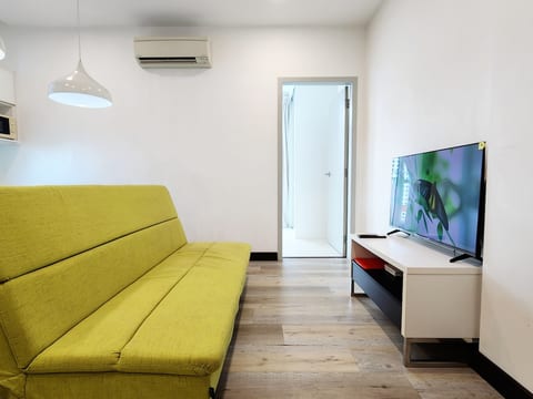The Tiny Treasure Stay #1BR image 2