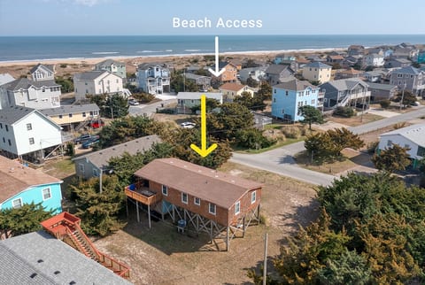 Stylish Beachside Cottage! image 1