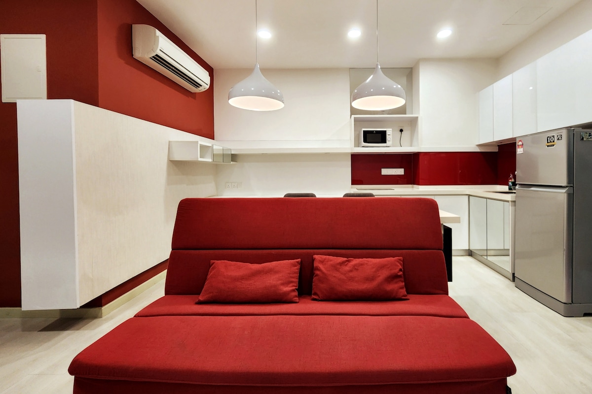 Modern Suite in Penang Island image 2