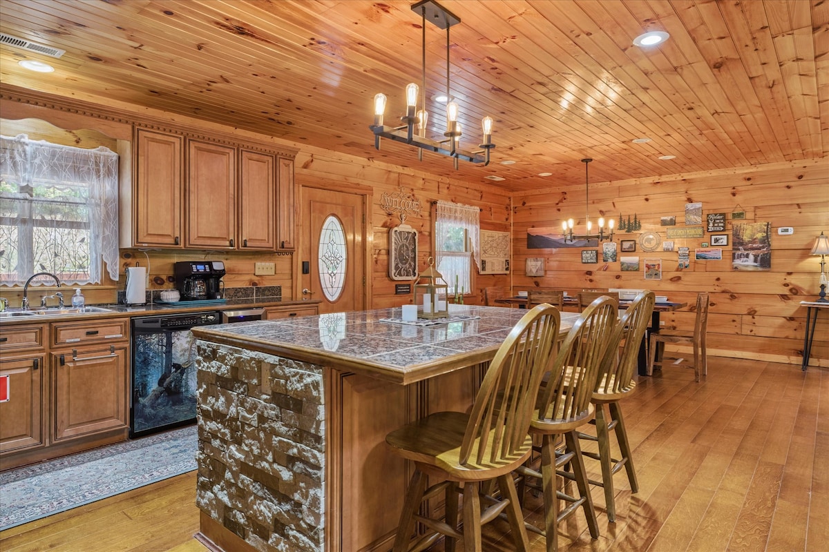 cozy-cottage-wev-charger-firepit-and-bed-swing/