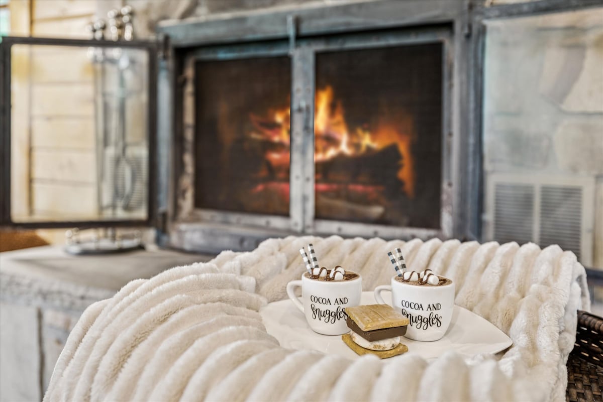 cozy-timbers-w-hot-tub-by-beyond-expectations/