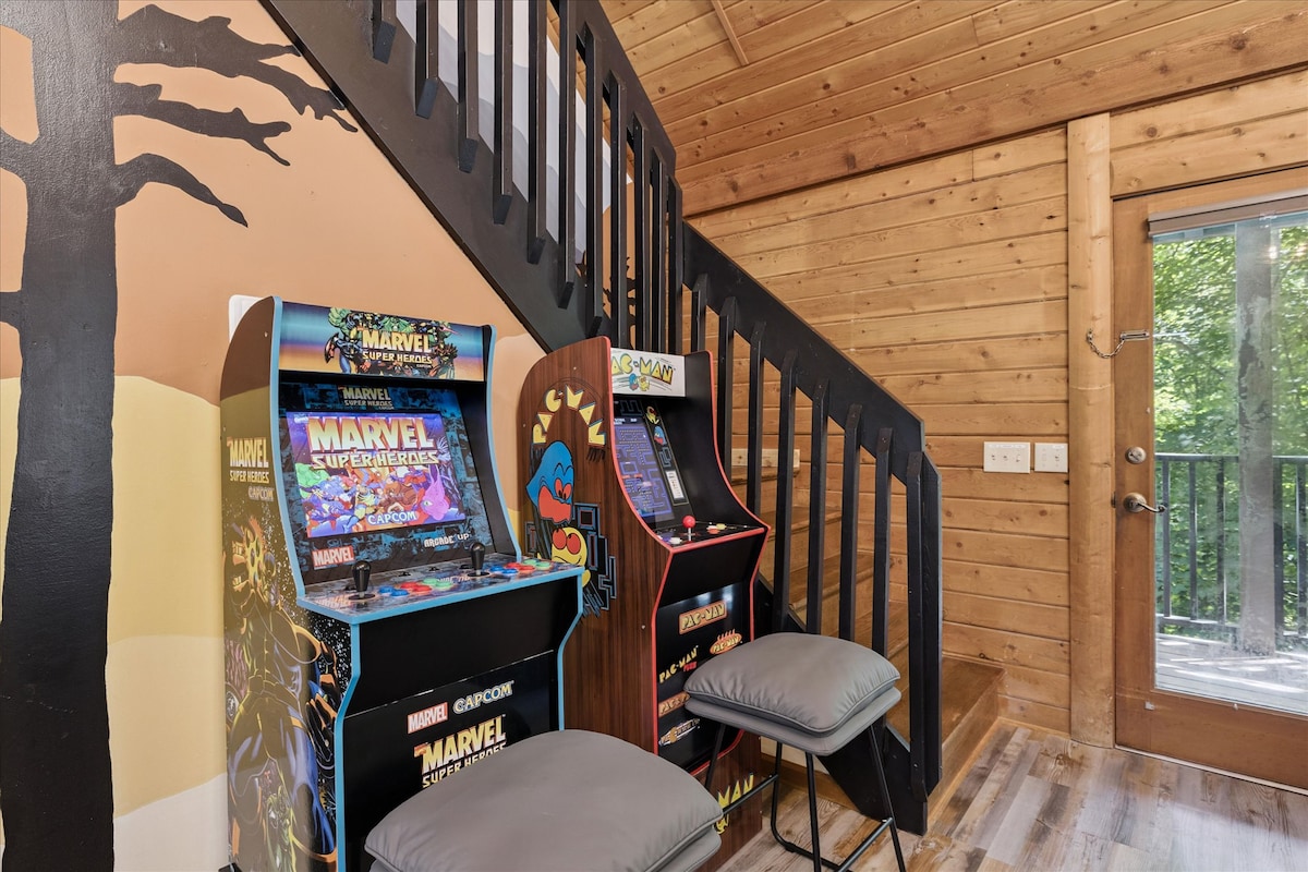 cozy-timbers-w-hot-tub-by-beyond-expectations/