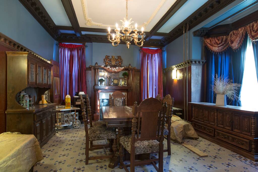 Teal Room - King Bed, near CTA, 20min to Downtown