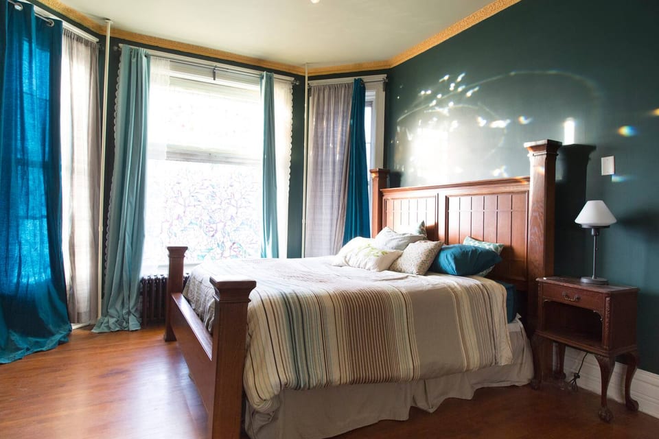 Habitación Teal - Cama King, cerca de CTA, 20 minutos al centro - Chicago