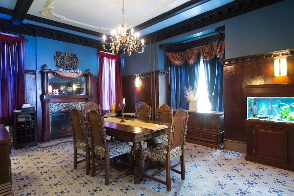 Celestial Room - 20 Min to Downtown, Free parking