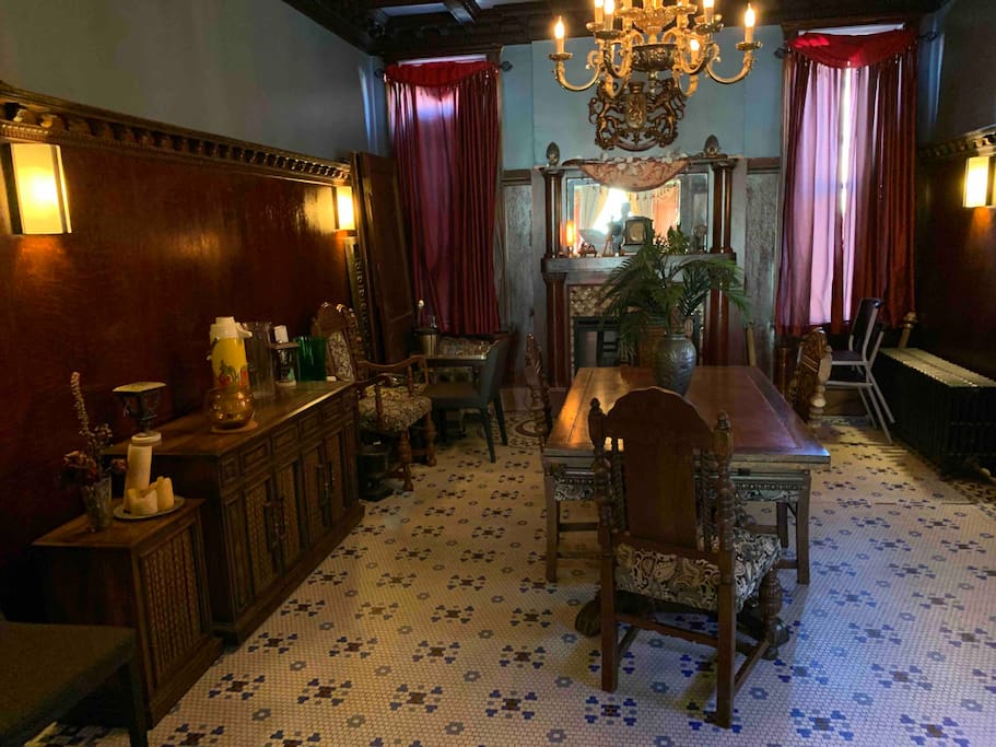 Fort Washington Railway Room, King Bed, Sofa Bed