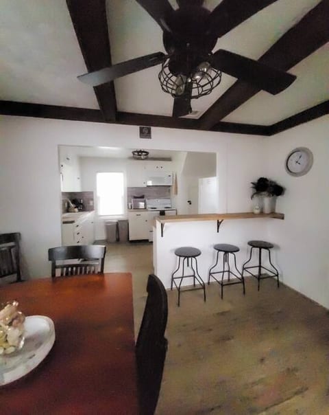 Welcome to Hampton Sunrise Cottage!