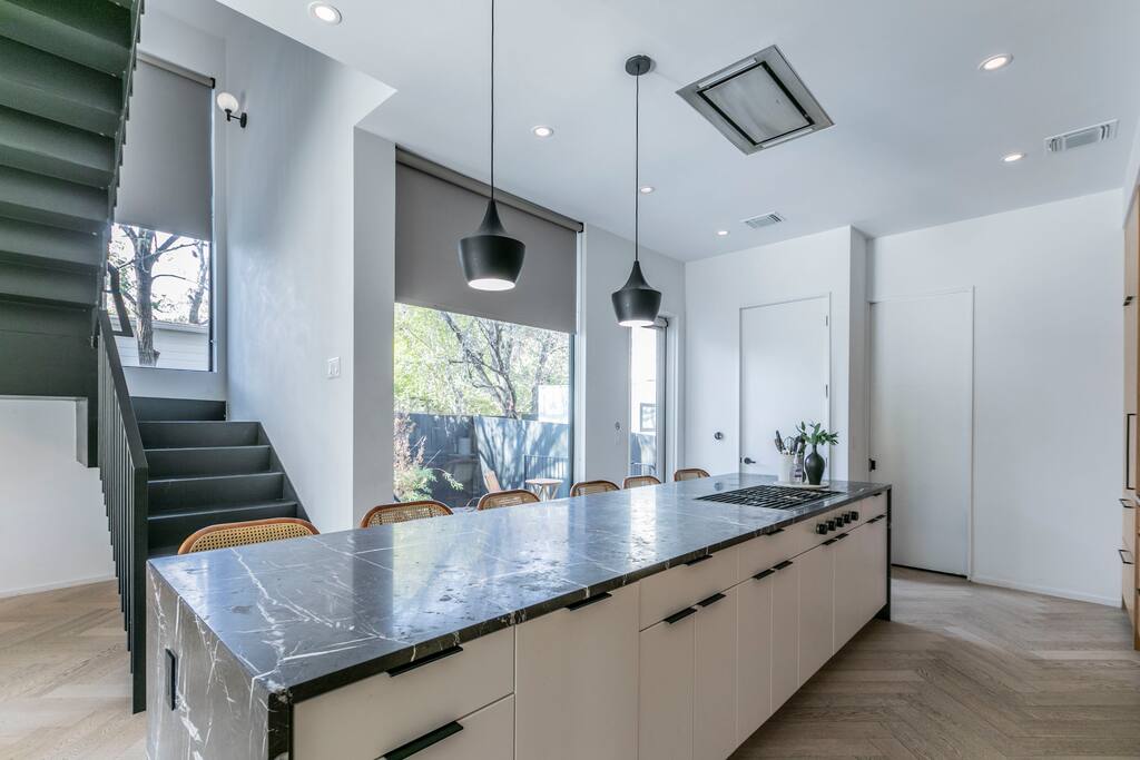 Dream Home in the heart of Austin/ Main House