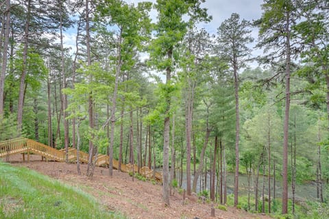 Riverpaw Retreat image 8