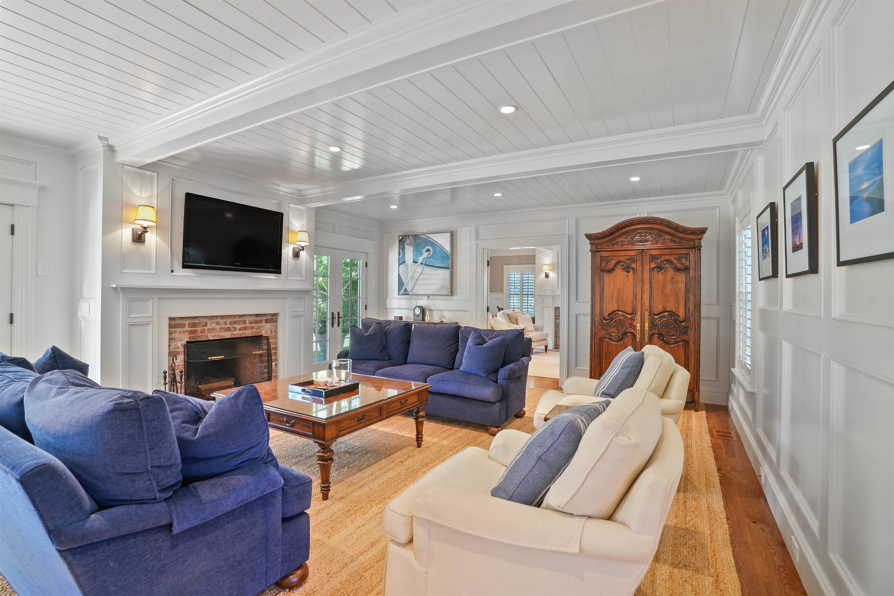 sandpiper-fields-luxury-field-club-home-close-to-south-beach/