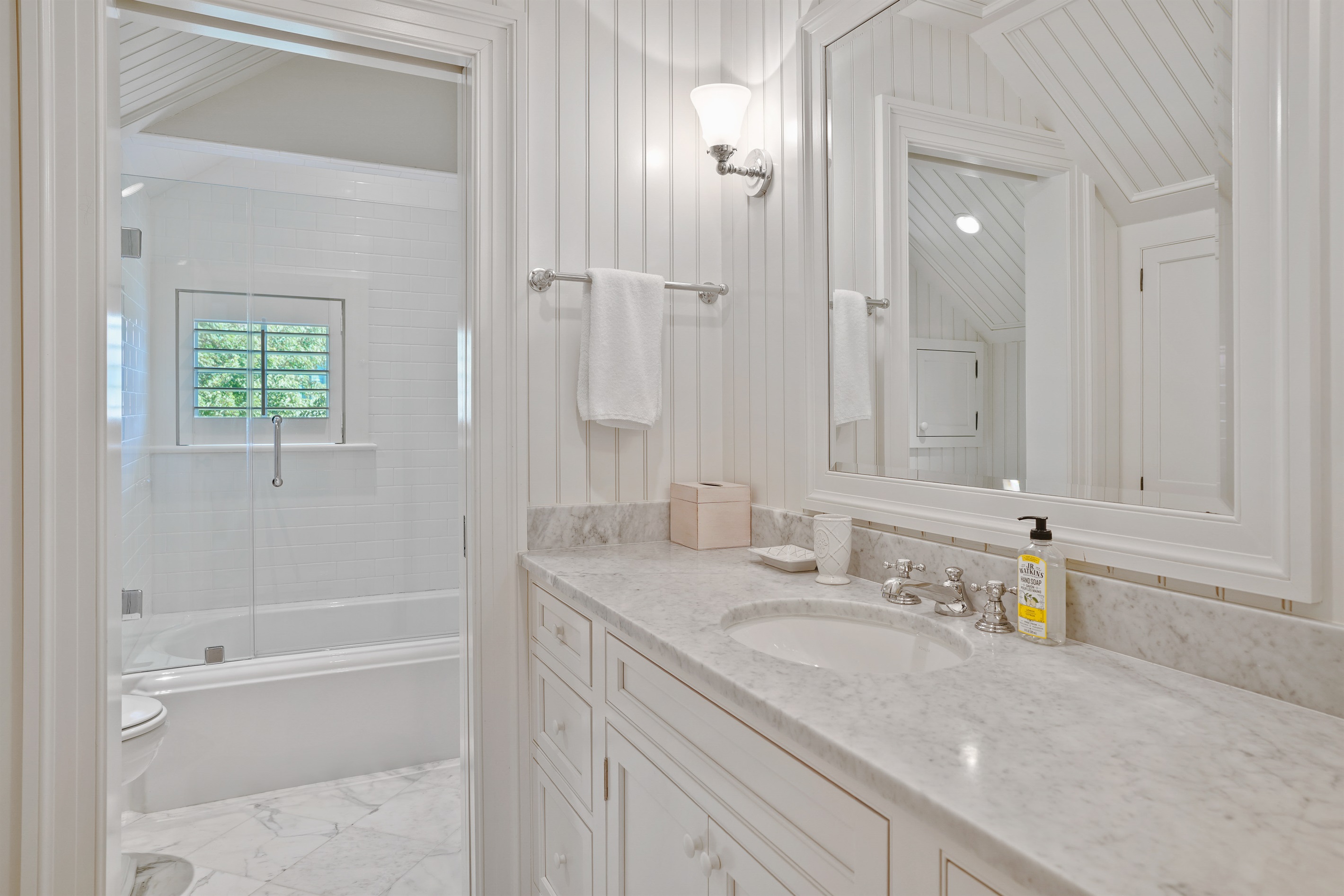 sandpiper-fields-luxury-field-club-home-close-to-south-beach/