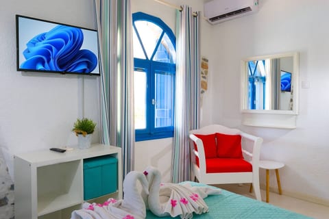Eleftheria Sea Side Traditional House