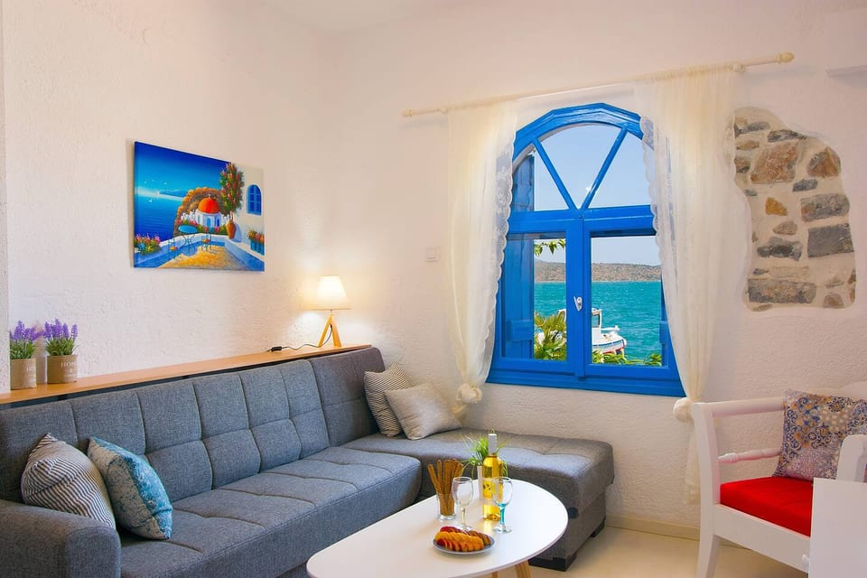 Eleftheria Sea Side Traditional House - Elounda