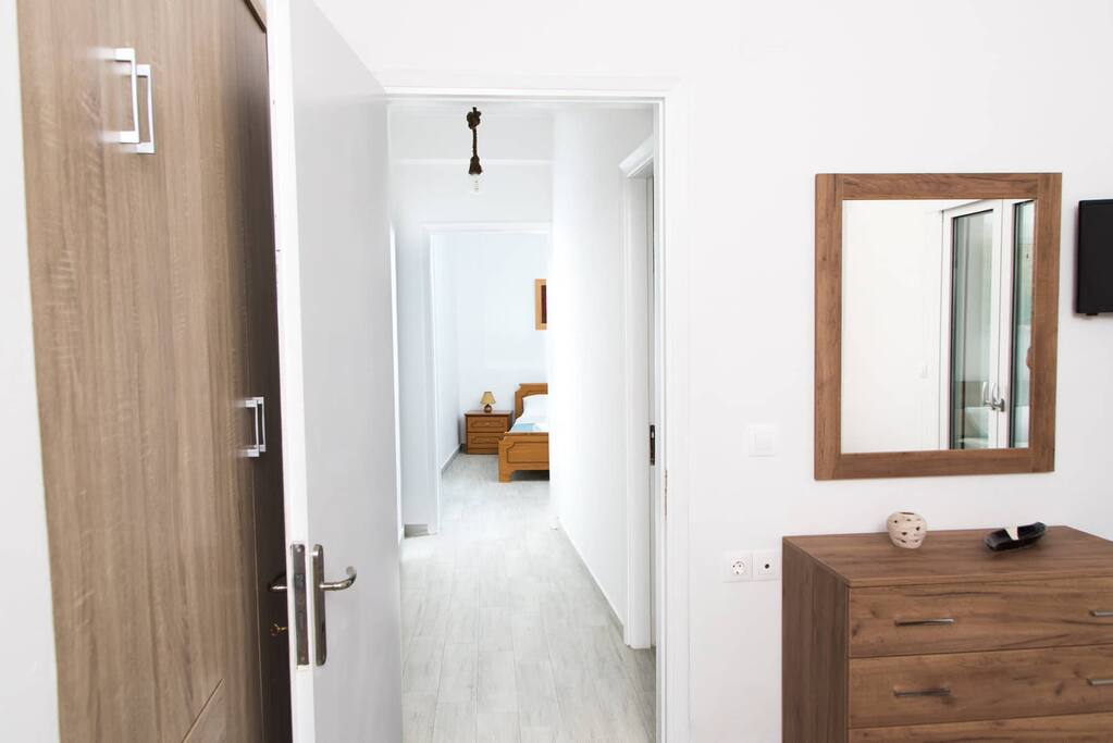 iliana-seaside-house/