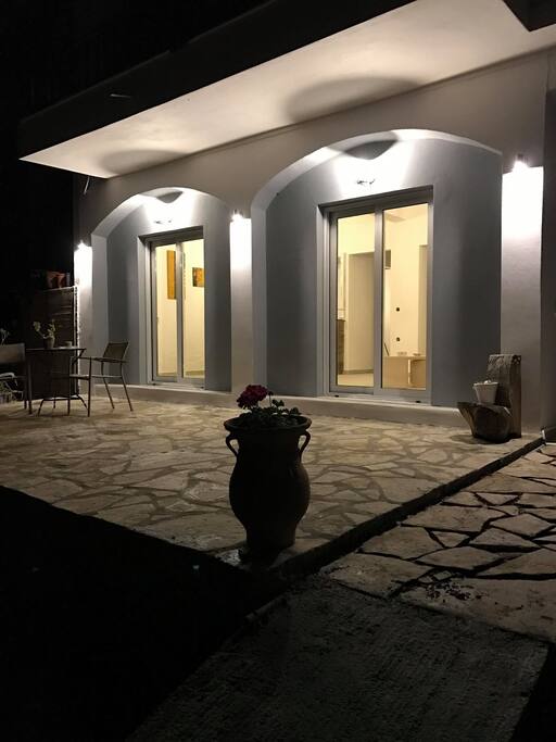 iliana-seaside-house/