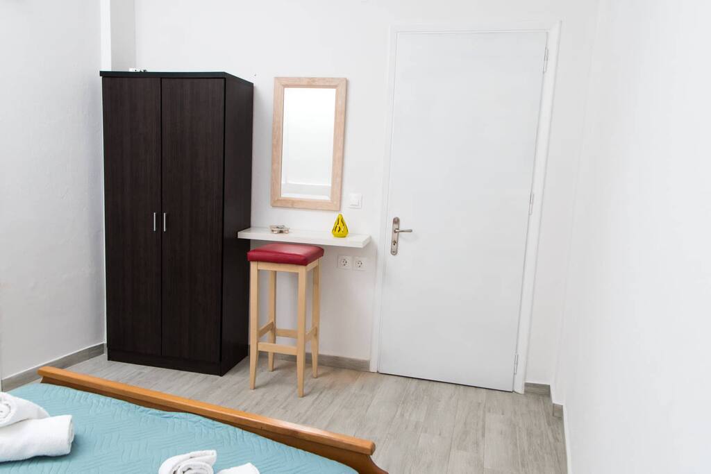 iliana-seaside-house/