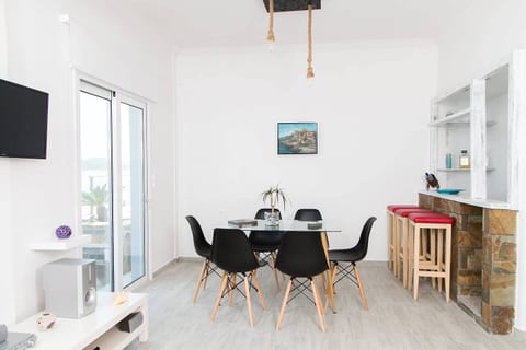 Iliana Seaside House