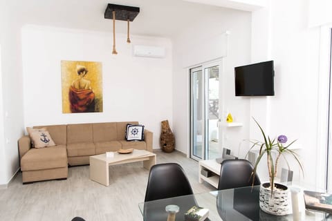 Iliana Seaside House