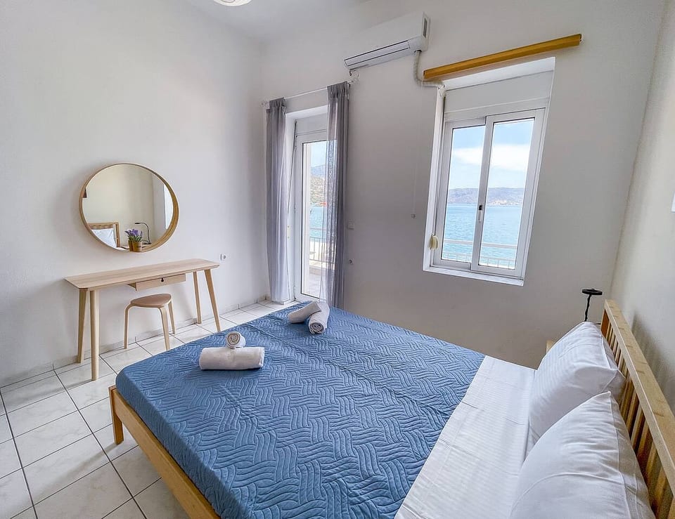 Port & sea view & Elounda center Apartment - Elounda