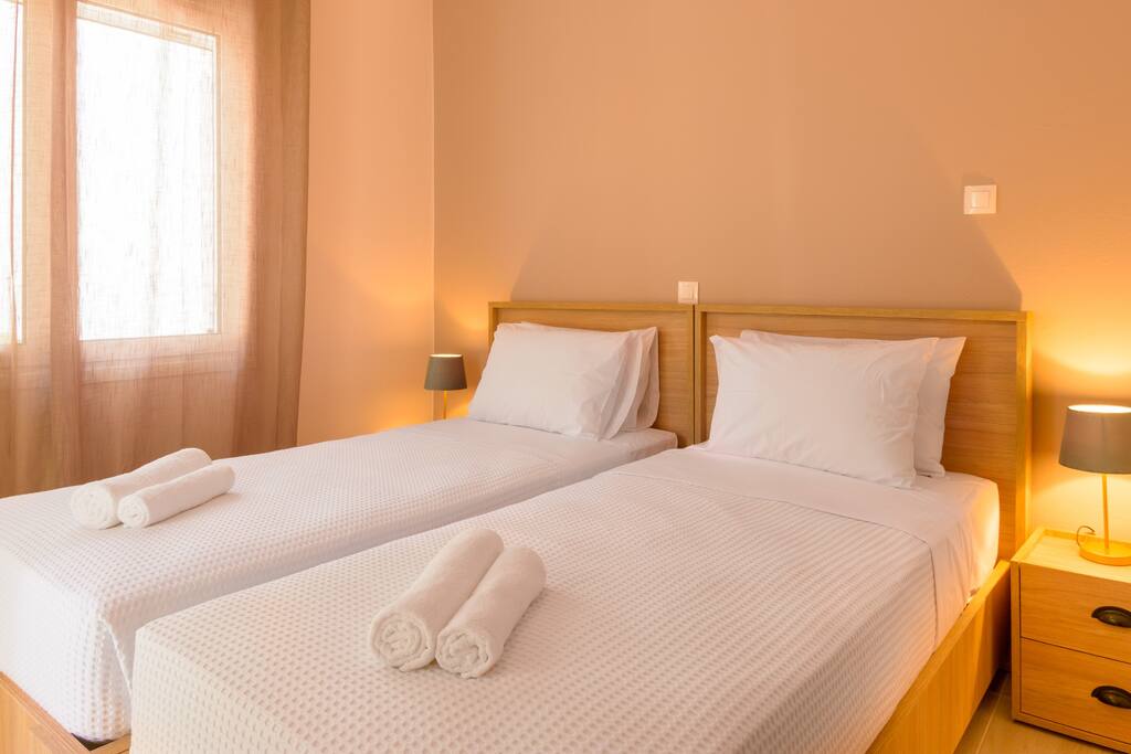 margarita's-seafront-luxury-apartment/