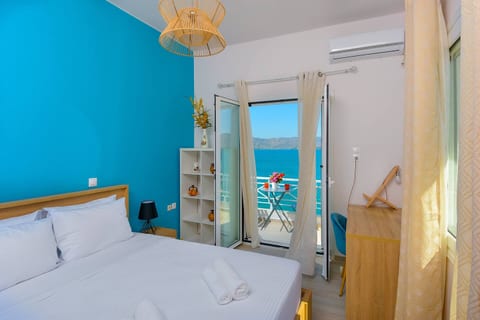 Margarita's Seafront Luxury Apartment