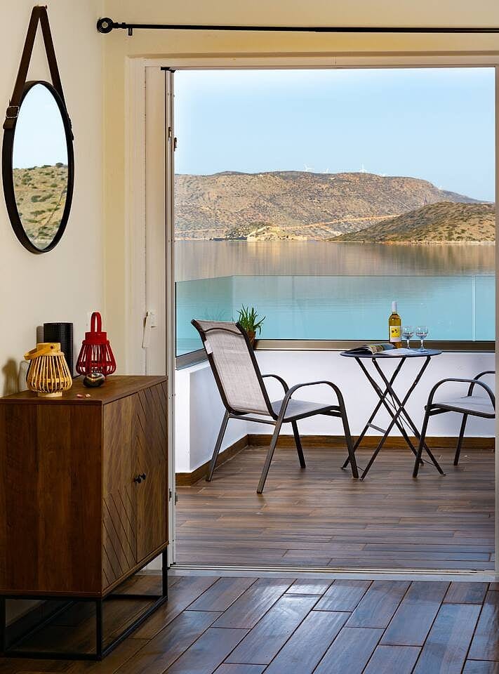 Elounda Harmony Sea front apartment - Elounda