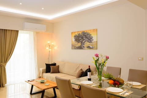 Melia deluxe city view apartment