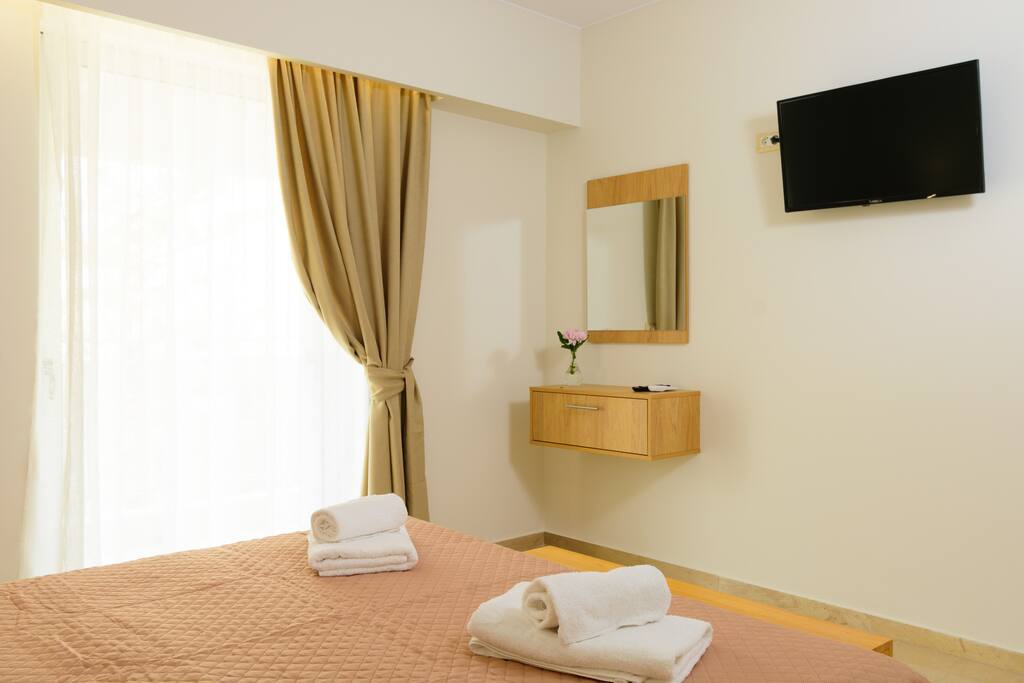 melia-deluxe-city-view-apartment/